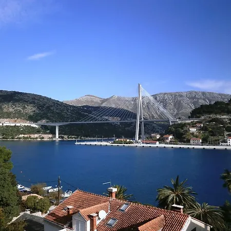 Sirena Guest house 3*