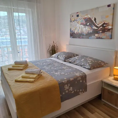 Sirena Guest house