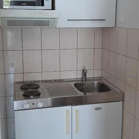 Sirena Guest house