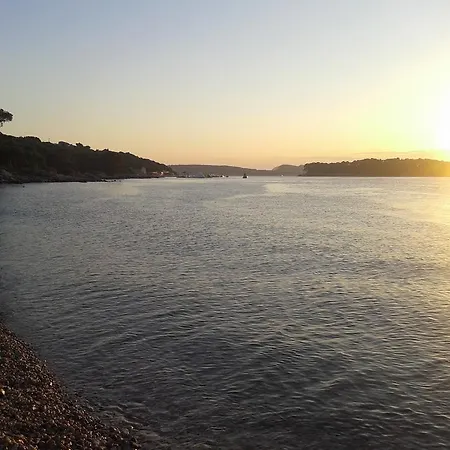 Sirena 3* Ντουμπρόβνικ