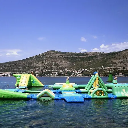 Sirena Πανσιόν