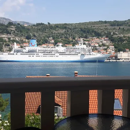 Sirena Guest house